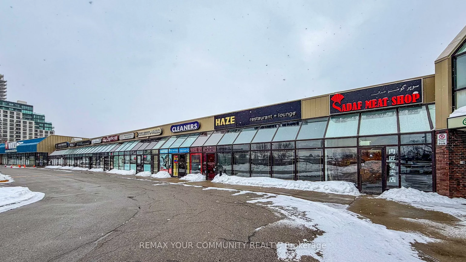 9737, Yonge, Harding, Richmond Hill