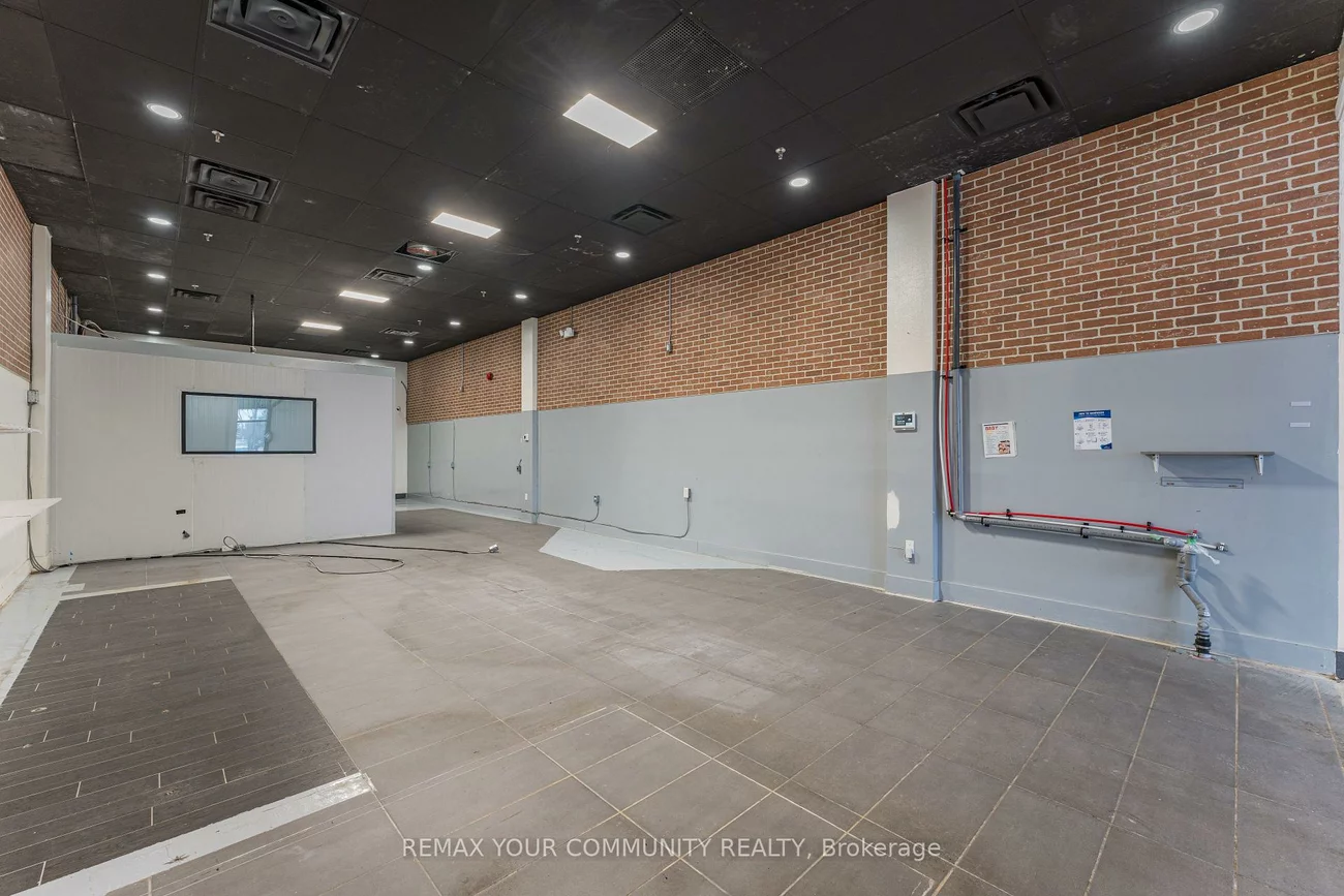 9737, Yonge, Harding, Richmond Hill