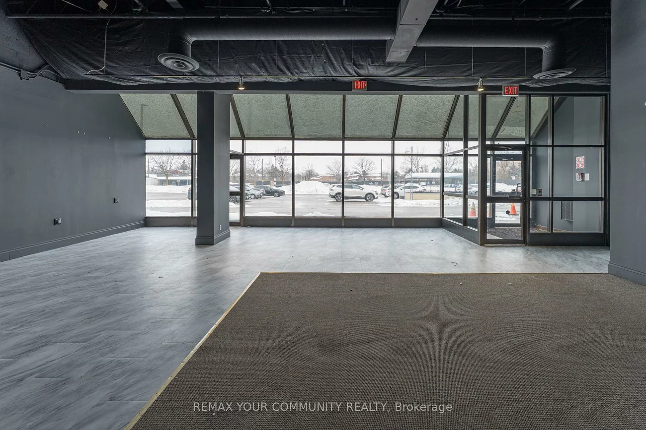 9737, Yonge, Harding, Richmond Hill