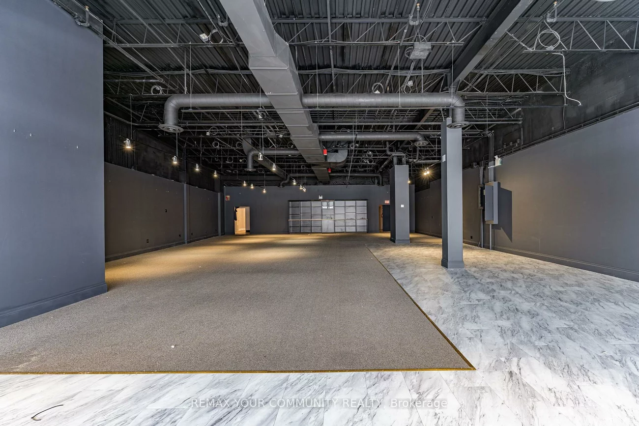 9737, Yonge, Harding, Richmond Hill