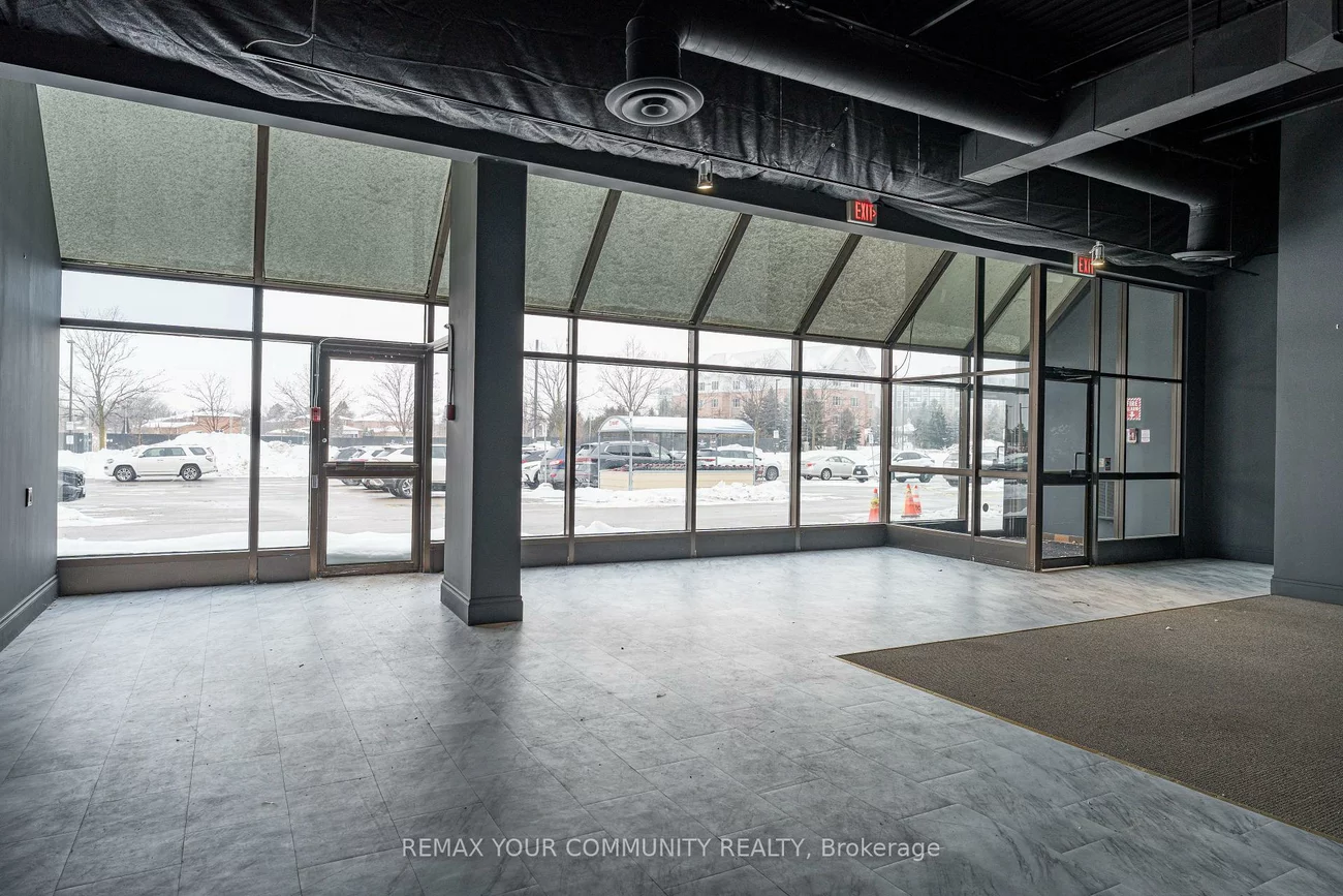 9737, Yonge, Harding, Richmond Hill