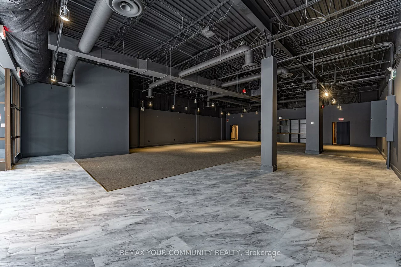 9737, Yonge, Harding, Richmond Hill