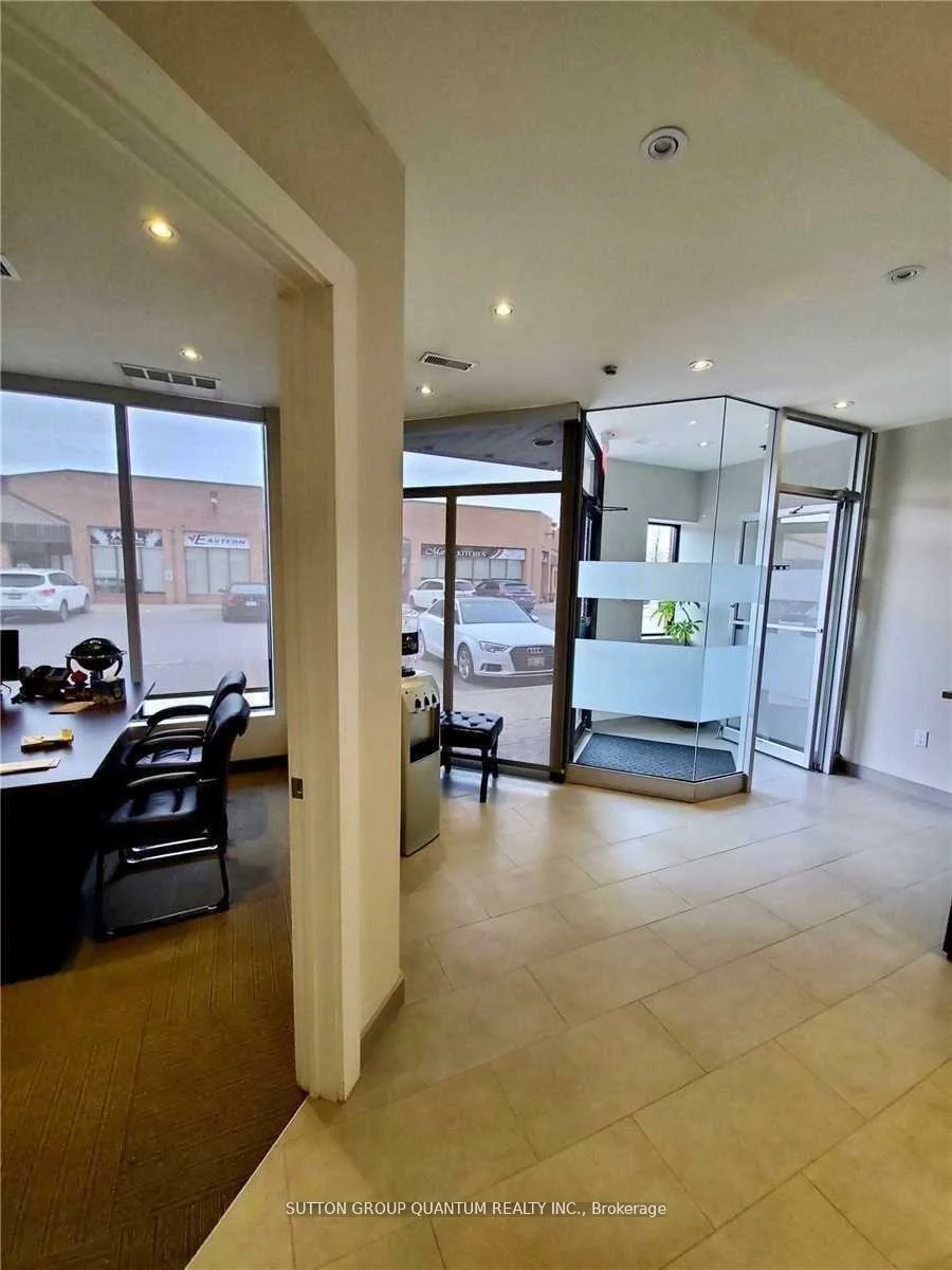 556, Edward, Devonsleigh, Richmond Hill