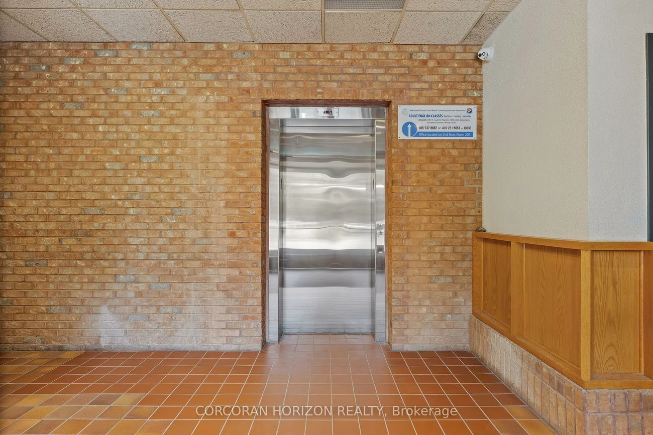 21, Dunlop, Crosby, Richmond Hill