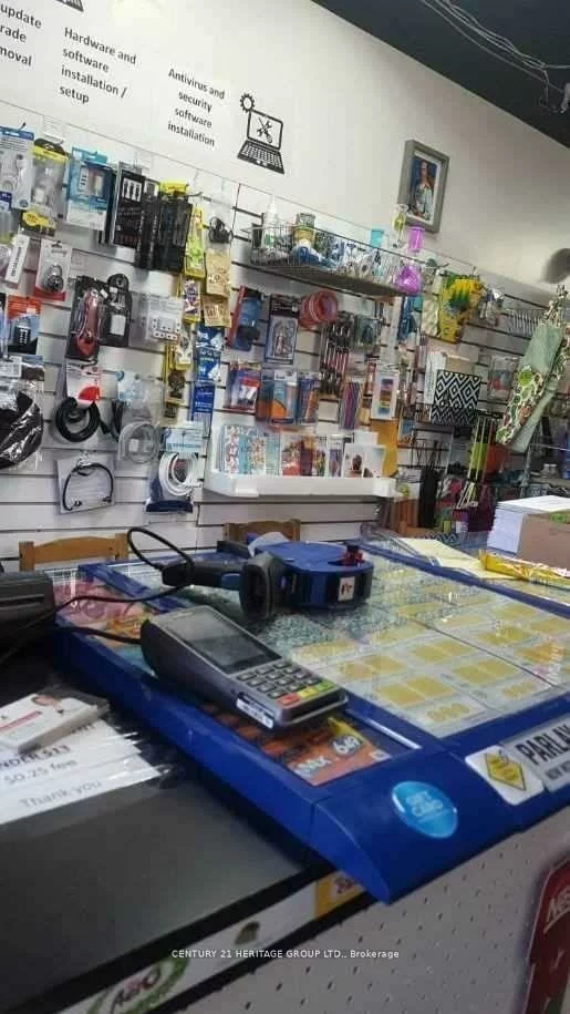 372, Hwy 7, Doncrest, Richmond Hill