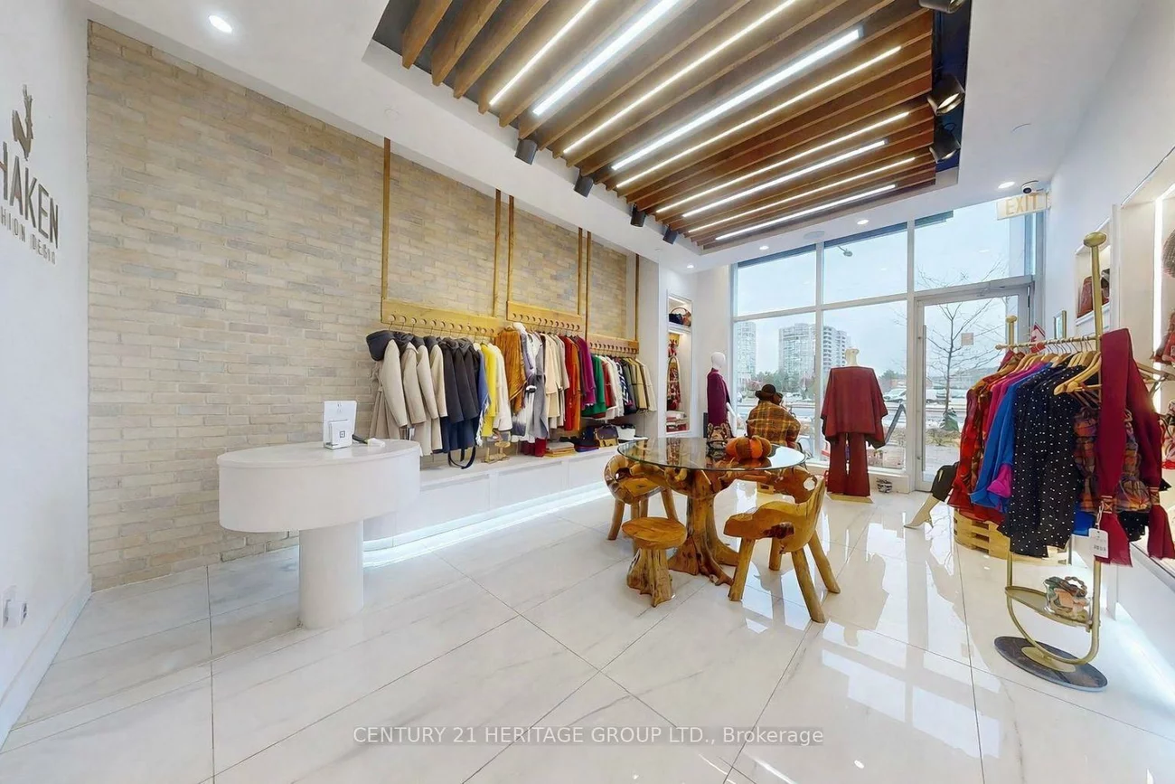 9610, Yonge, North Richvale, Richmond Hill