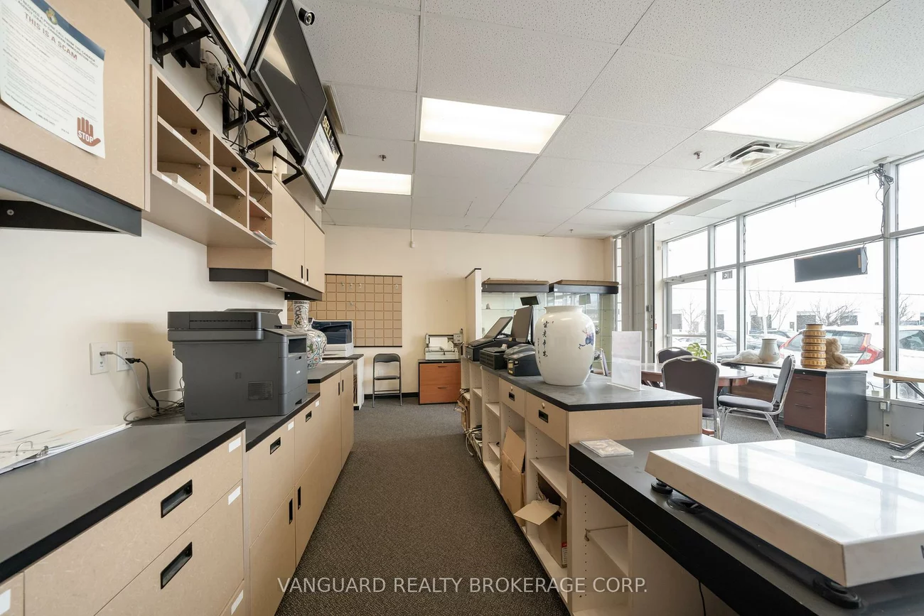 280, West Beaver Creek, Beaver Creek Business Park, Richmond Hill