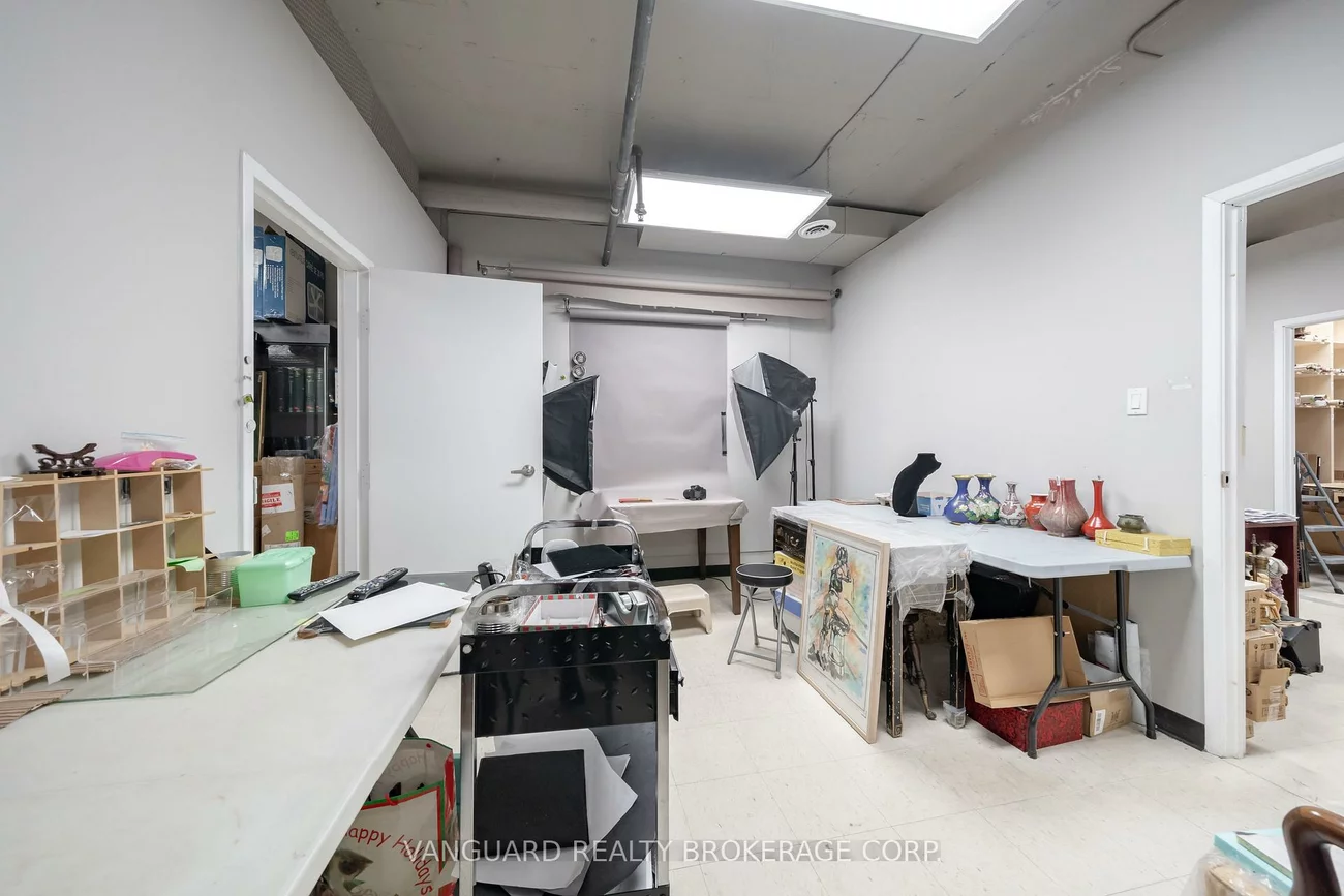 280, West Beaver Creek, Beaver Creek Business Park, Richmond Hill