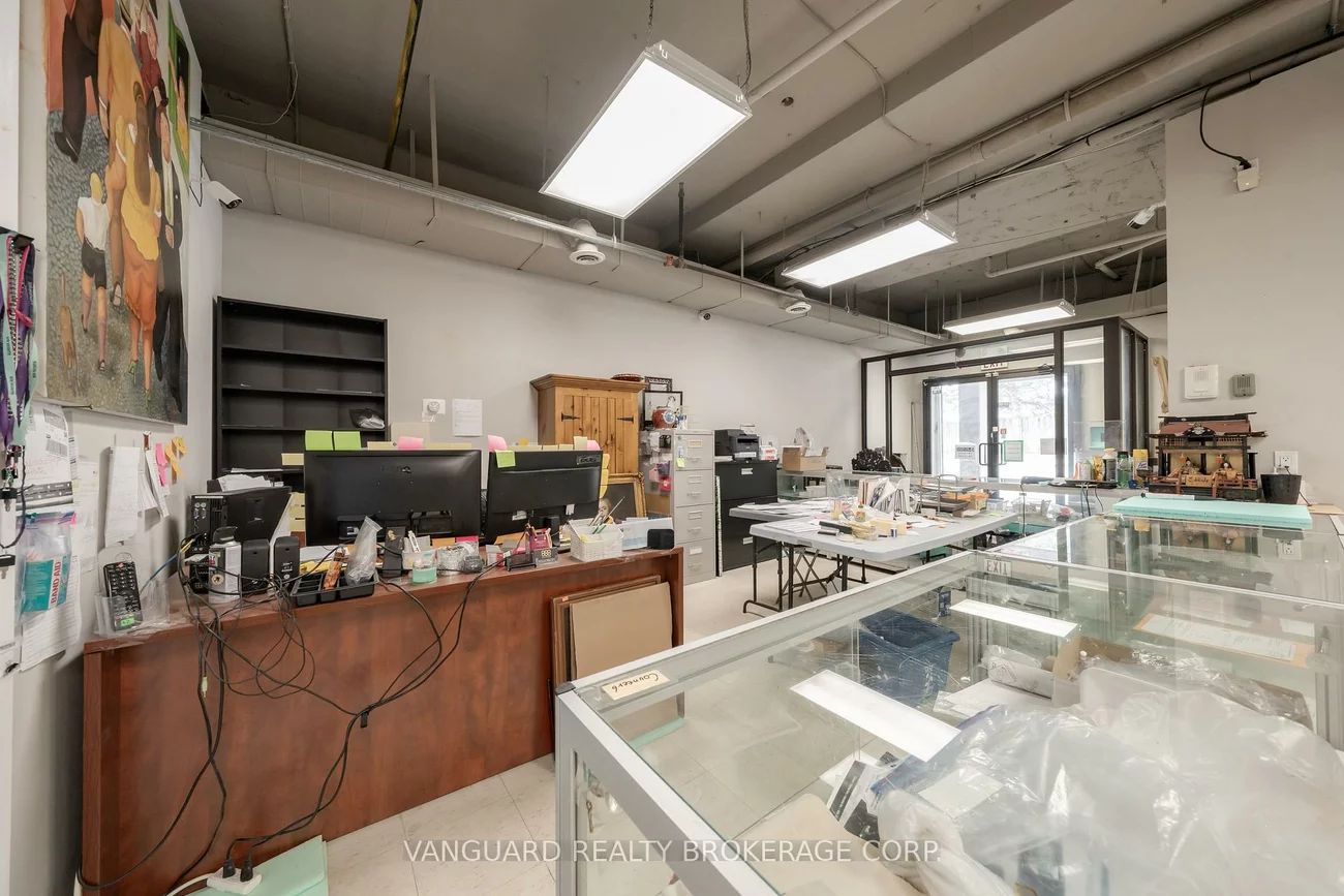 280, West Beaver Creek, Beaver Creek Business Park, Richmond Hill