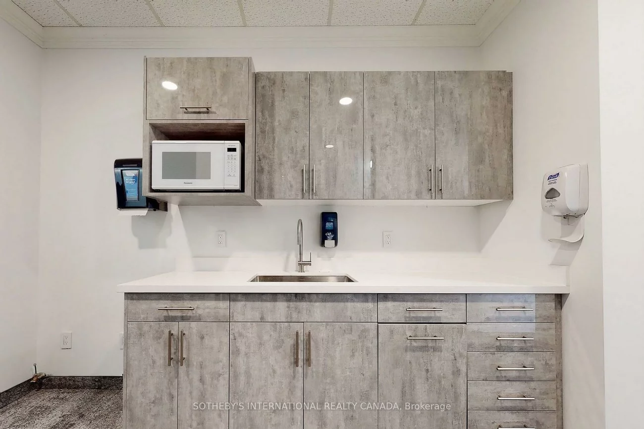 500, Highway 7, Beaver Creek Business Park, Richmond Hill