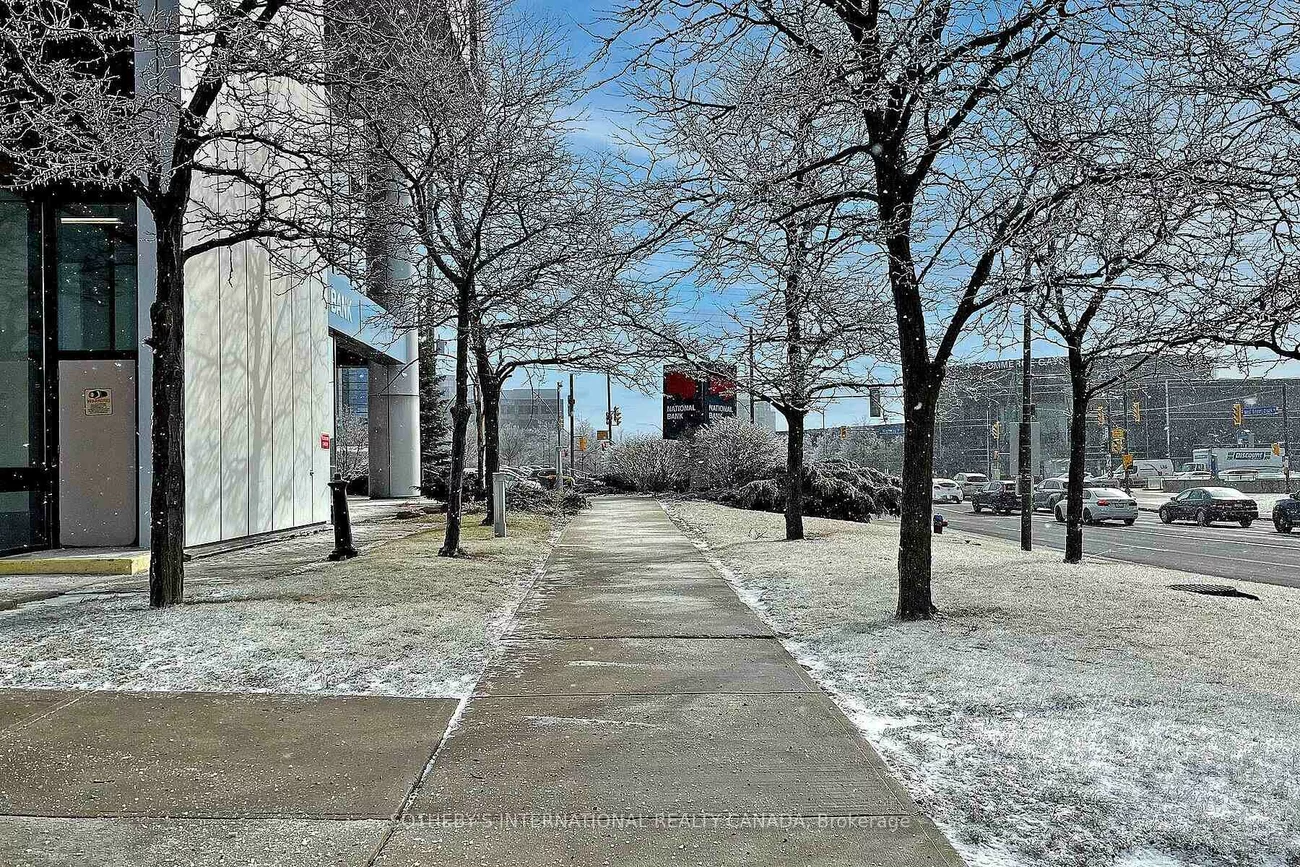 500, Highway 7, Beaver Creek Business Park, Richmond Hill