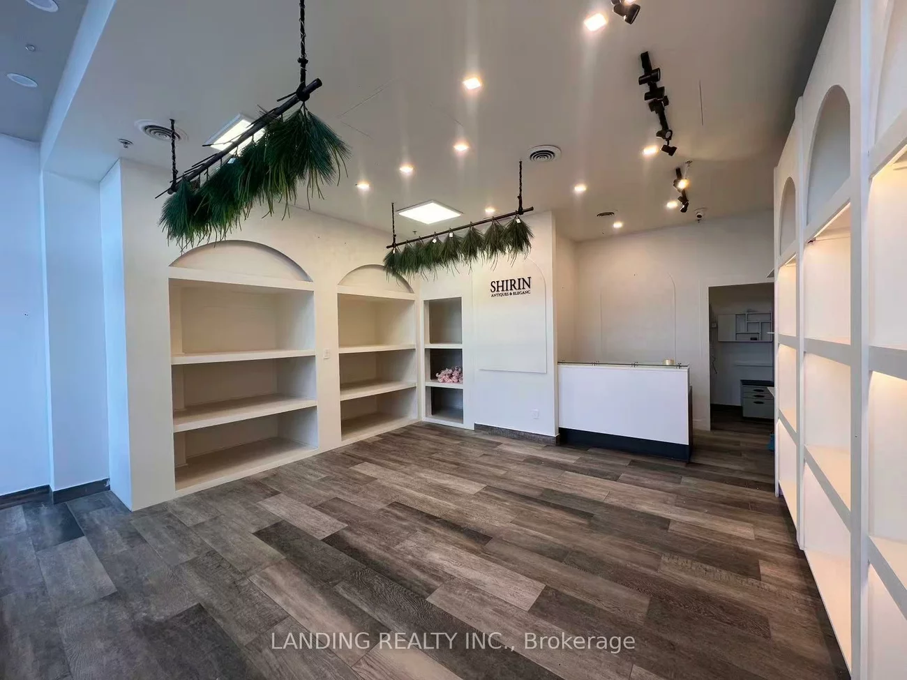 9610, Yonge, North Richvale, Richmond Hill