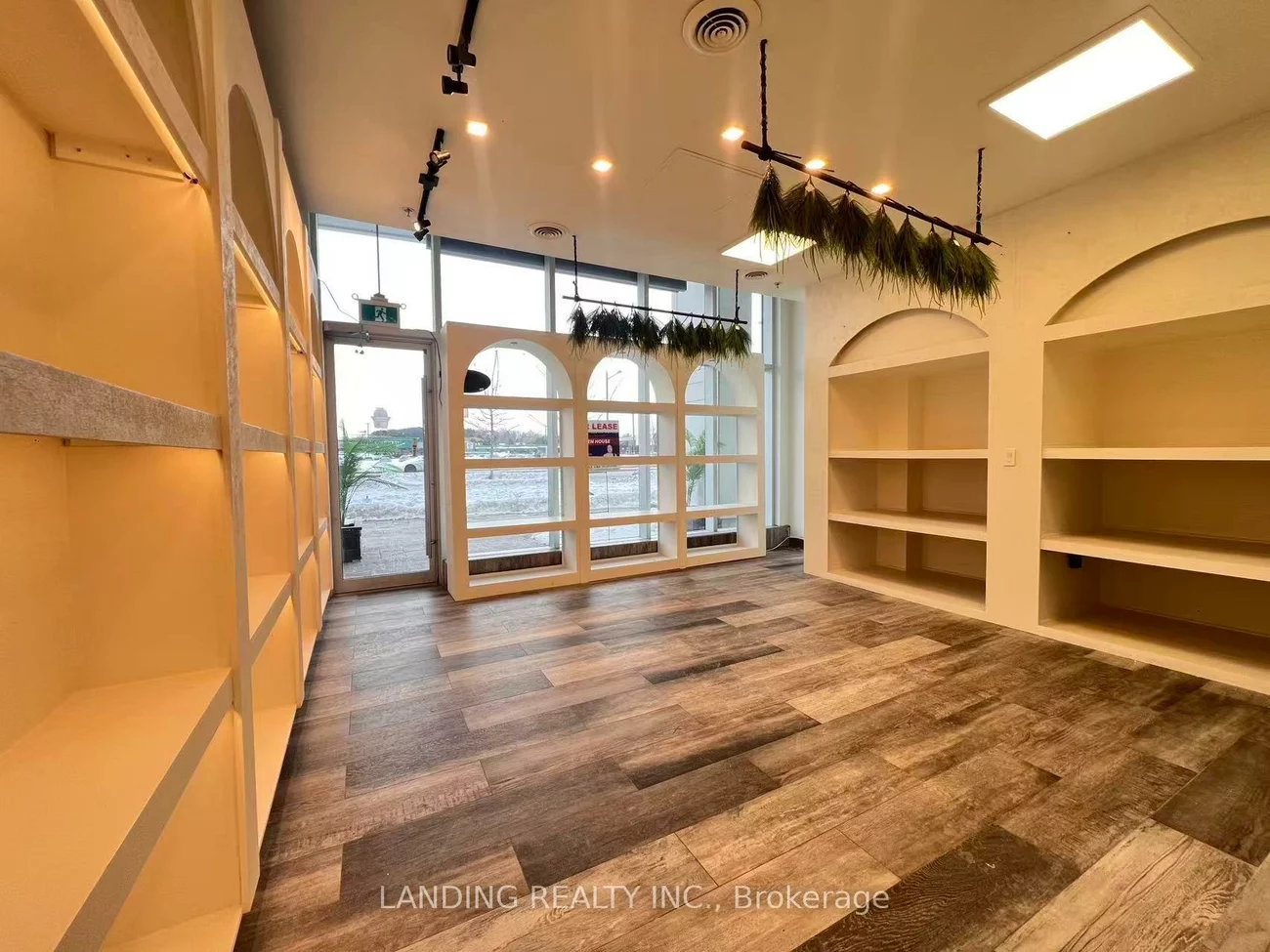 9610, Yonge, North Richvale, Richmond Hill