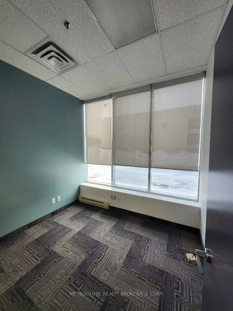 1550, 16th, Headford Business Park, Richmond Hill