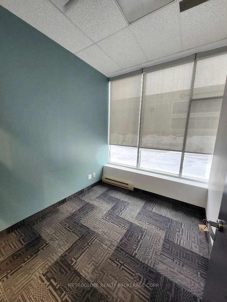 1550, 16th, Headford Business Park, Richmond Hill