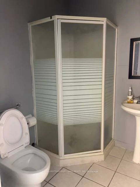 170, West Beaver Creek, Beaver Creek Business Park, Richmond Hill