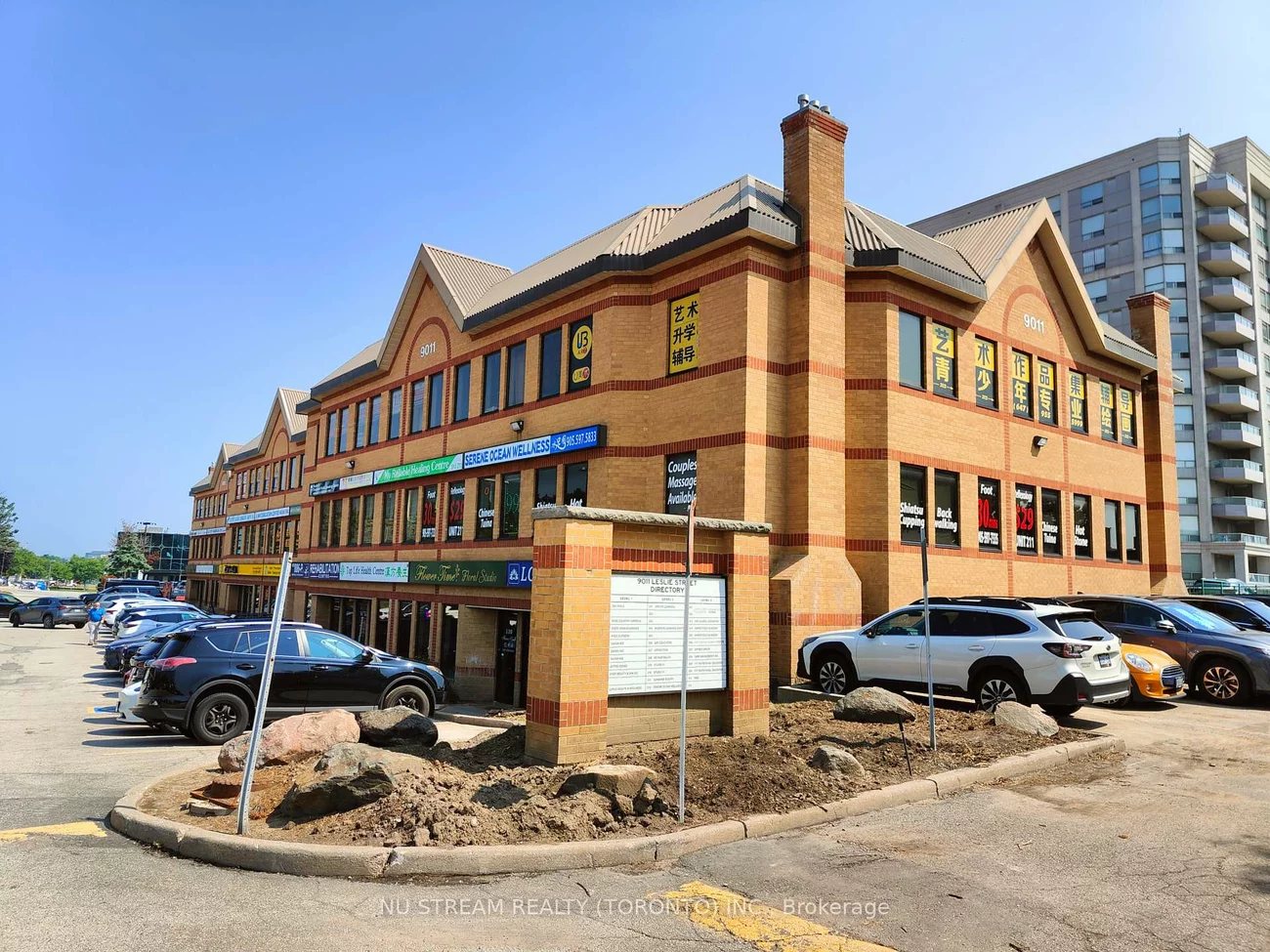 9011, Leslie, Beaver Creek Business Park, Richmond Hill