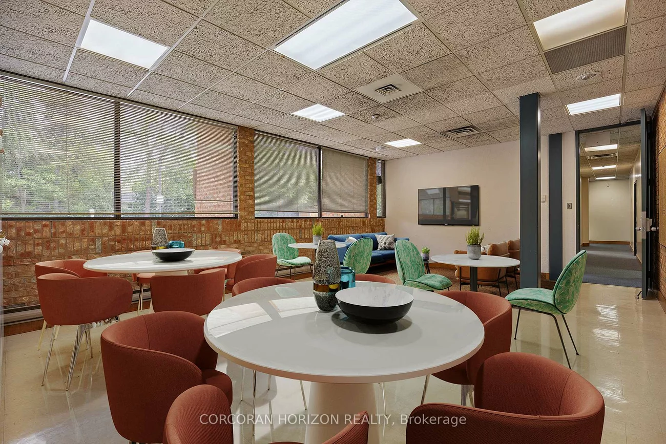 21, Dunlop, Crosby, Richmond Hill