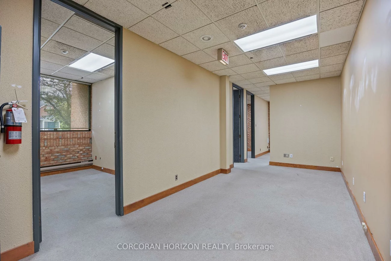 21, Dunlop, Crosby, Richmond Hill