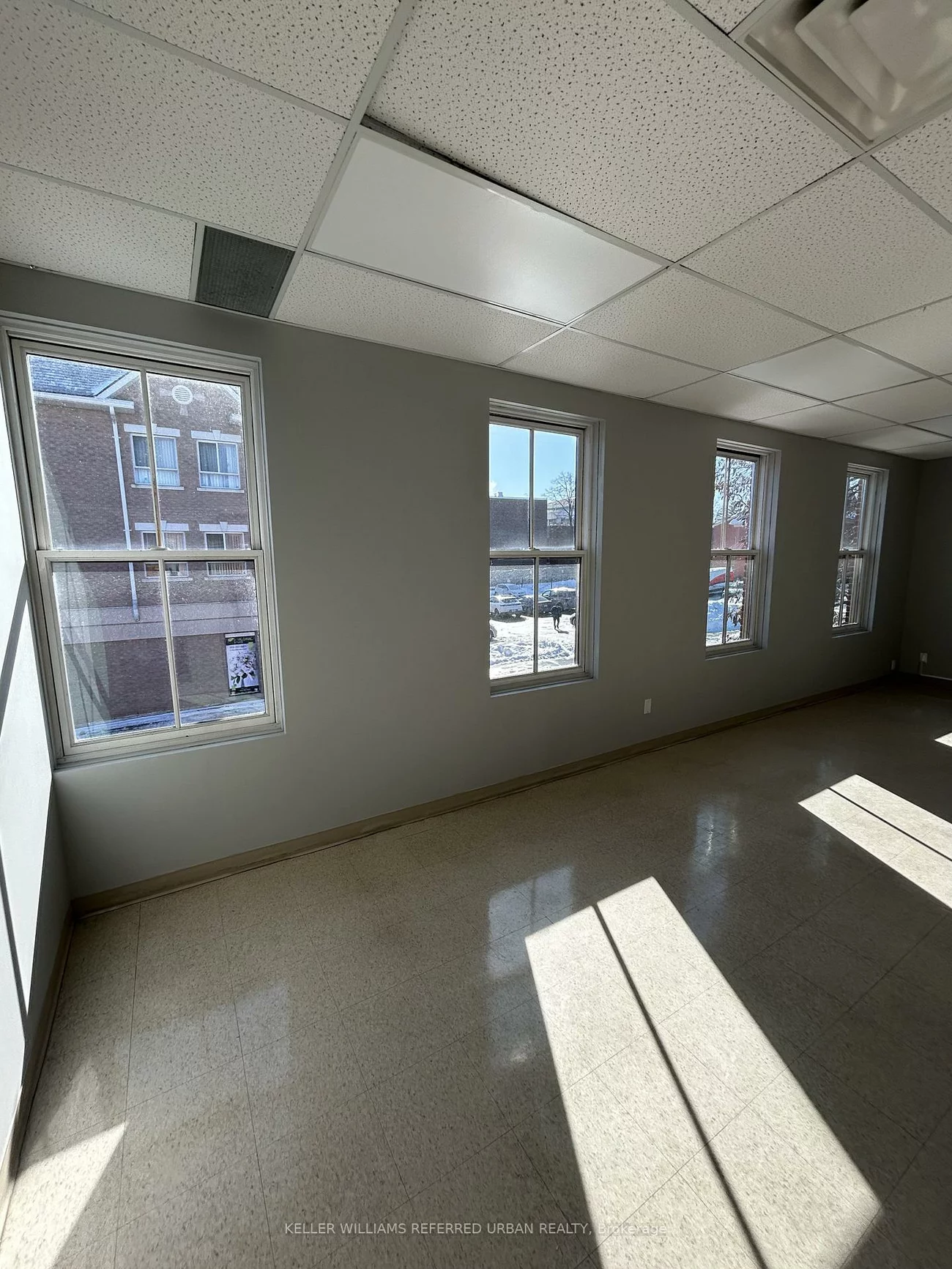 10132, Yonge, Mill Pond, Richmond Hill