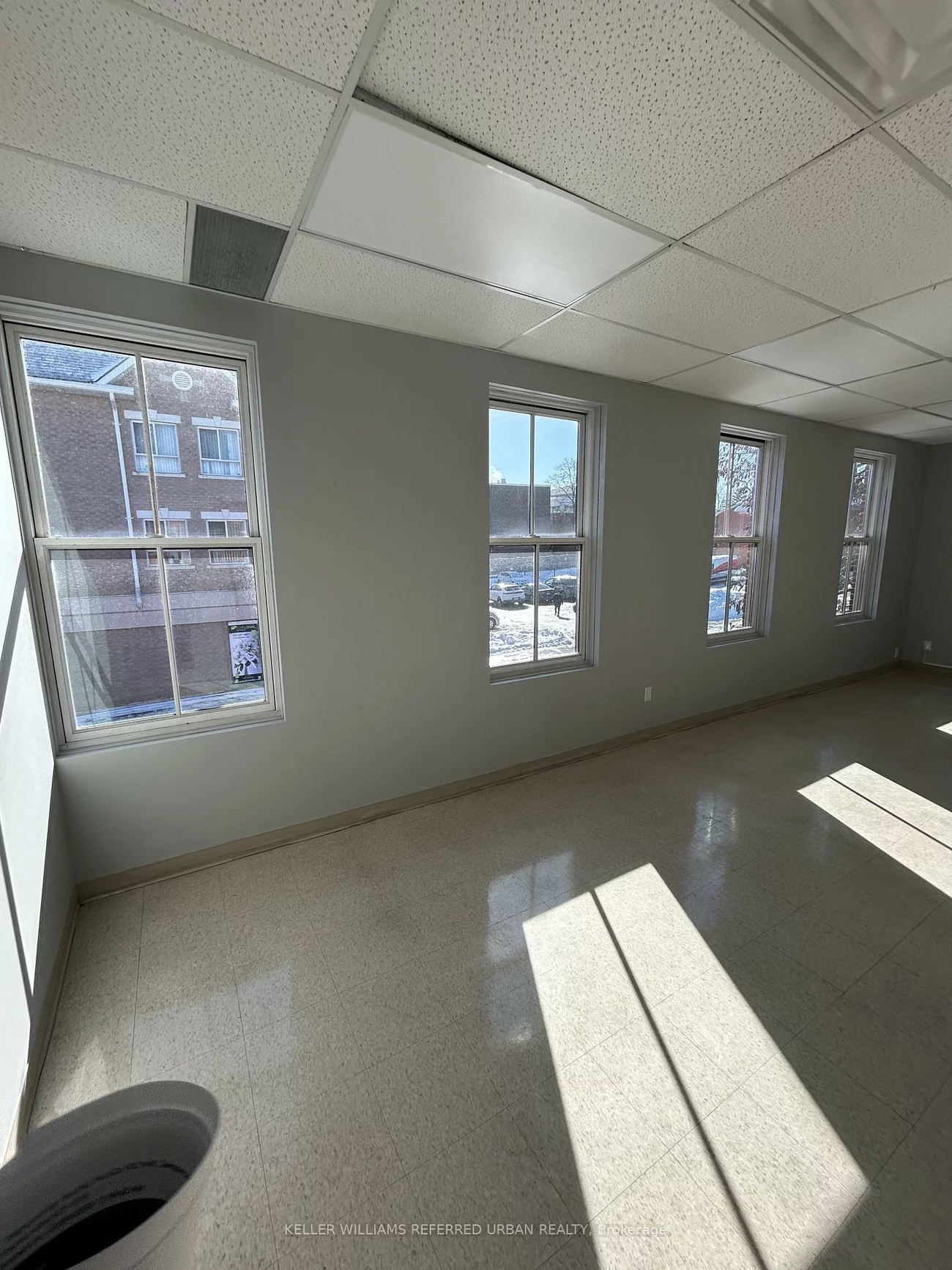 10132, Yonge, Mill Pond, Richmond Hill