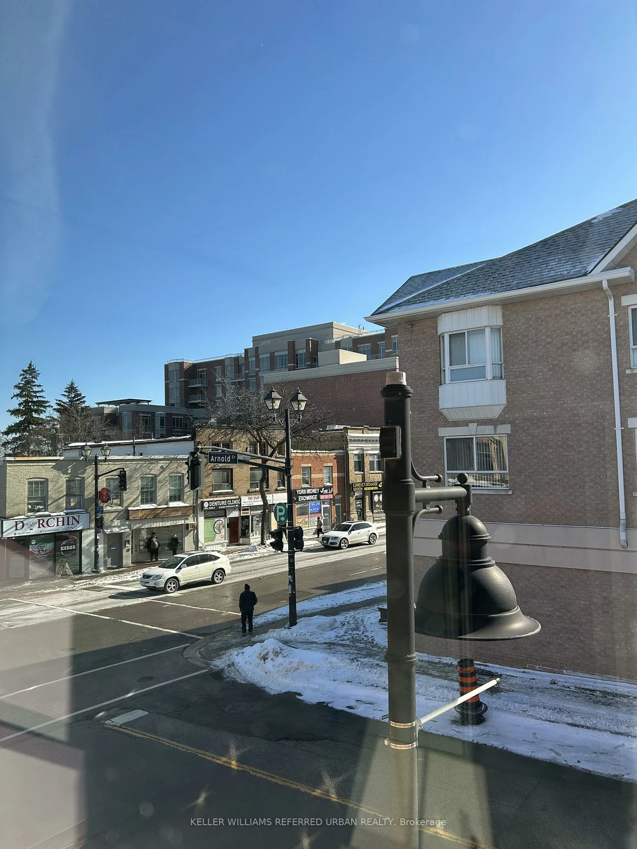 10132, Yonge, Mill Pond, Richmond Hill