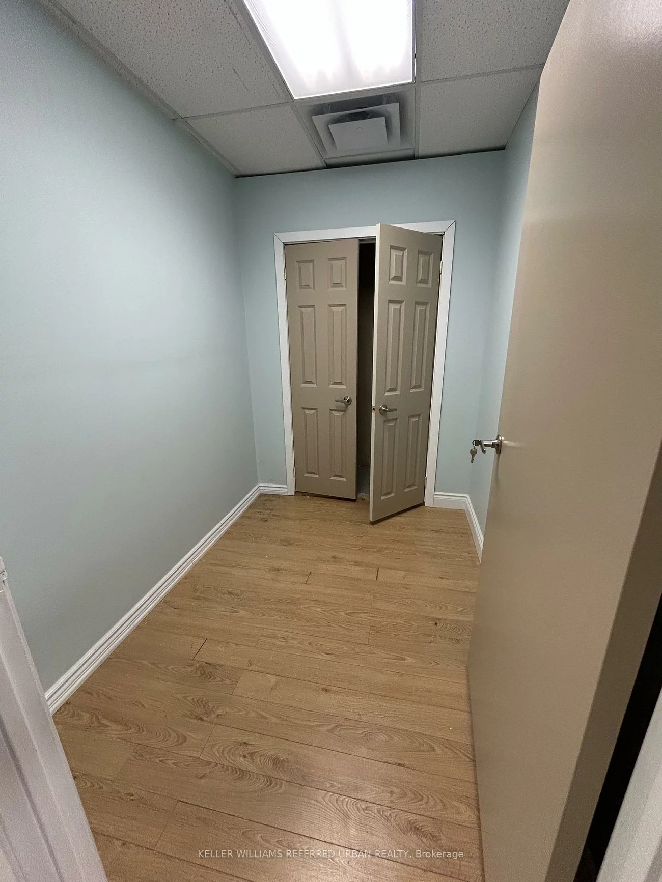 10132, Yonge, Mill Pond, Richmond Hill