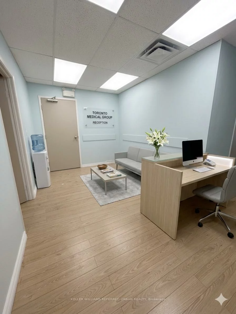 10132, Yonge, Mill Pond, Richmond Hill