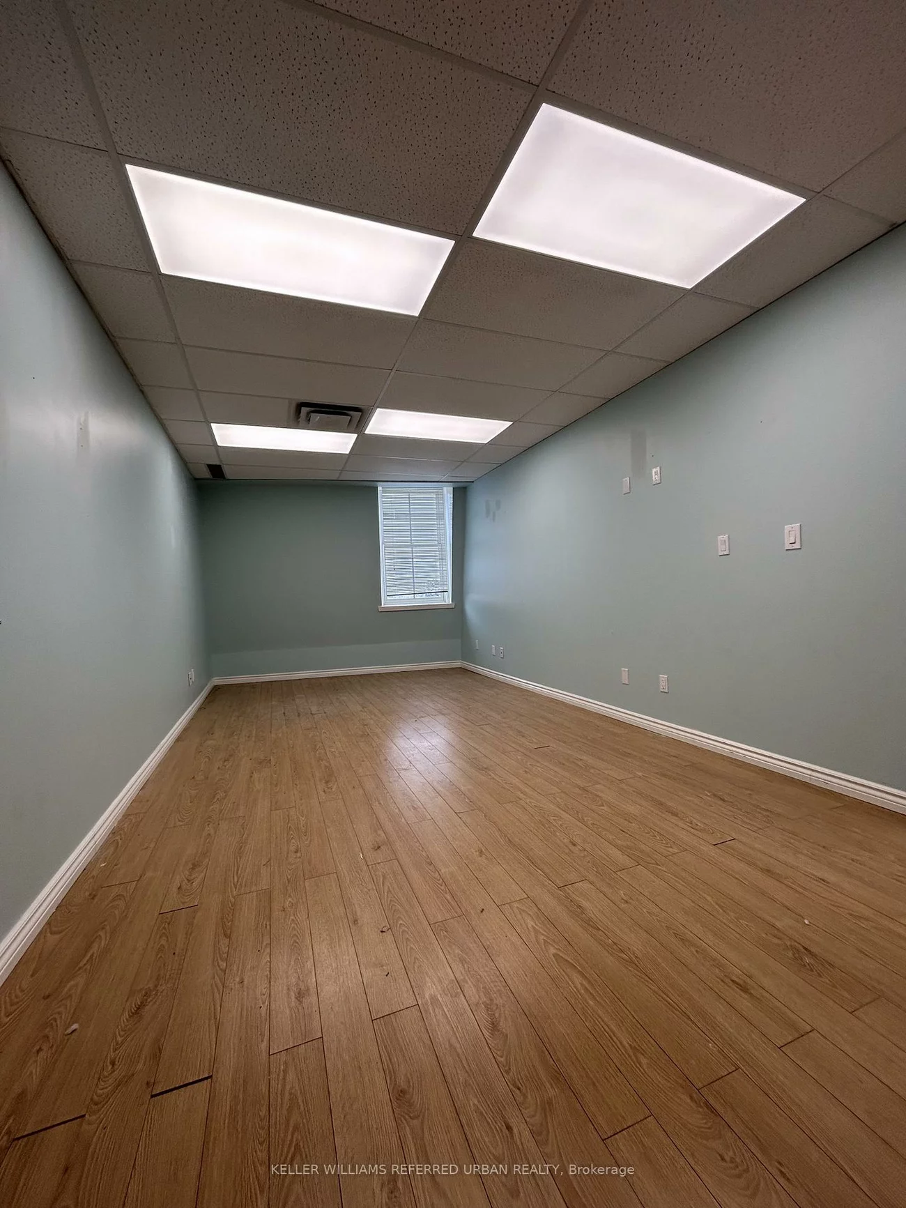 10132, Yonge, Mill Pond, Richmond Hill