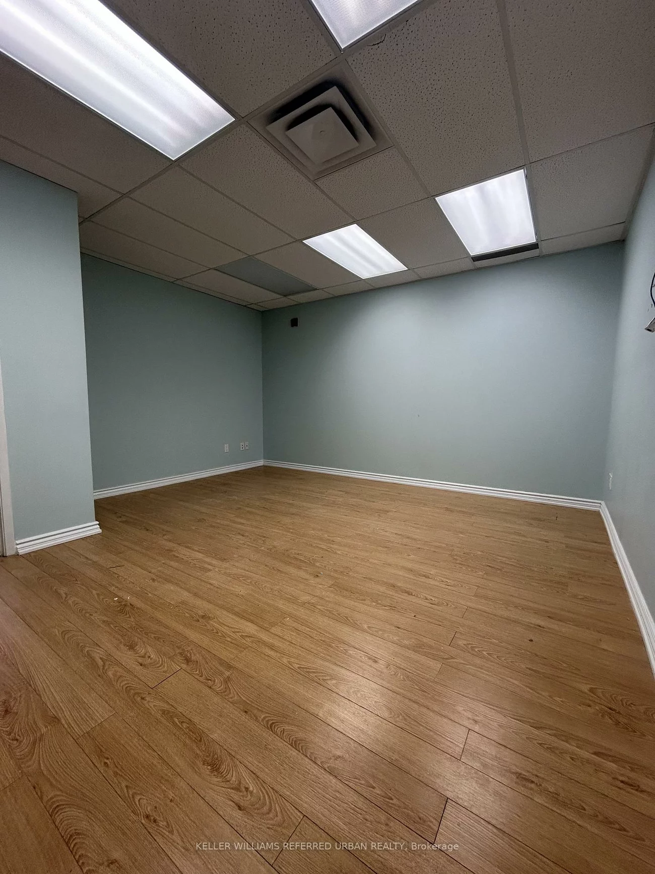 10132, Yonge, Mill Pond, Richmond Hill