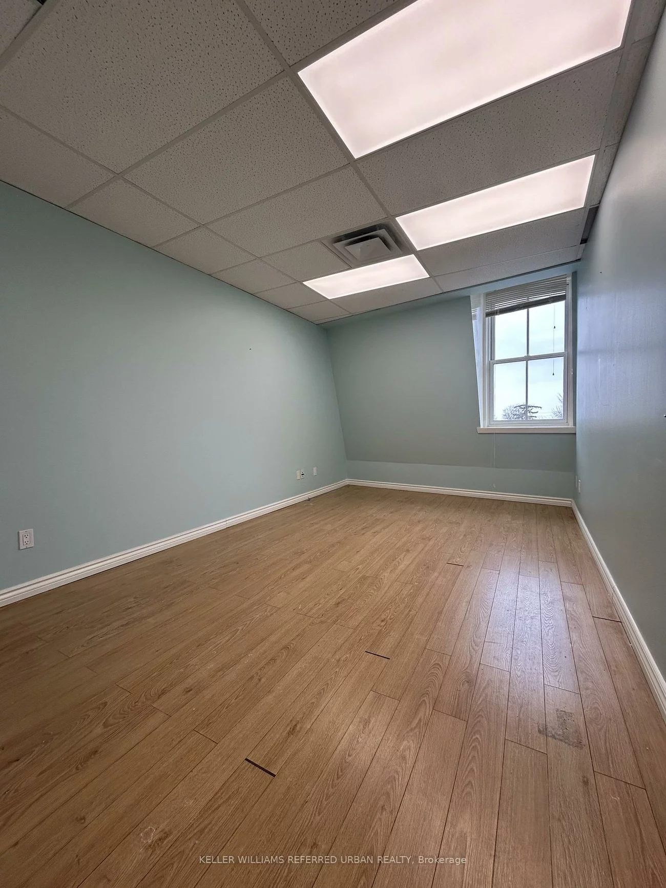 10132, Yonge, Mill Pond, Richmond Hill