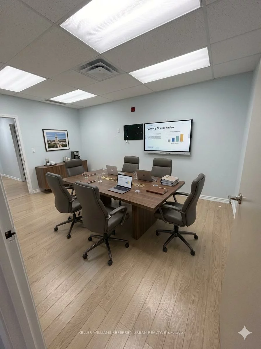 10132, Yonge, Mill Pond, Richmond Hill