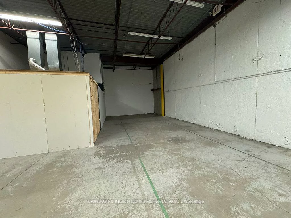 15, West Pearce, Beaver Creek Business Park, Richmond Hill