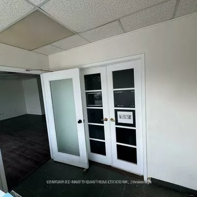 15, West Pearce, Beaver Creek Business Park, Richmond Hill