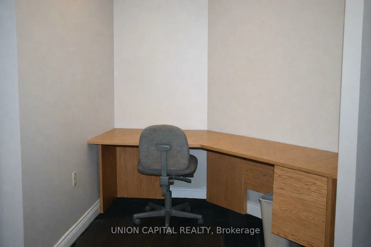 15, Wertheim, Beaver Creek Business Park, Richmond Hill