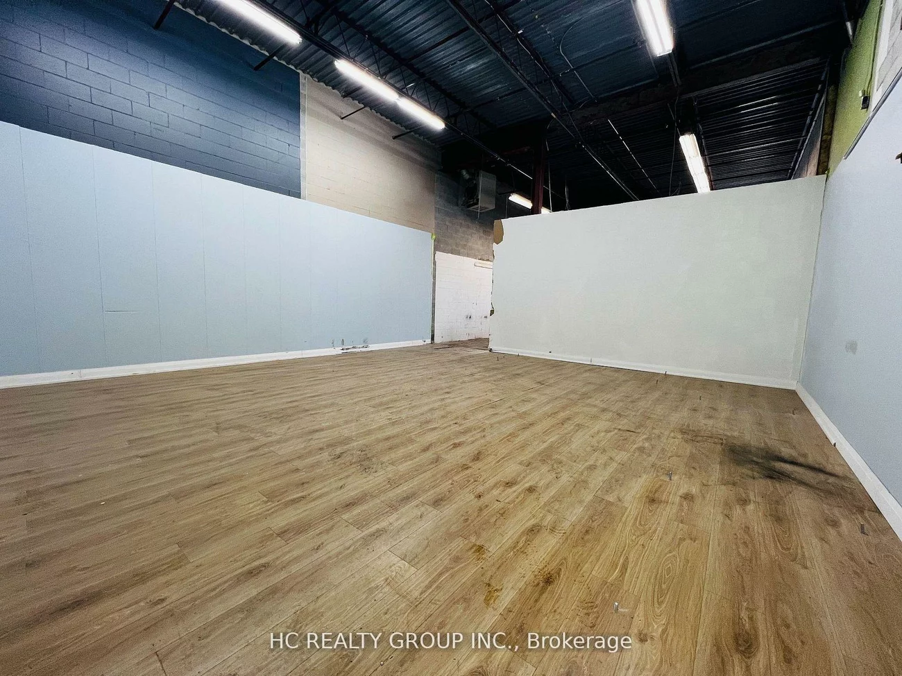 25, West Beaver Creek, Beaver Creek Business Park, Richmond Hill