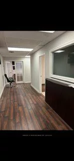 10255, Yonge, Crosby, Richmond Hill