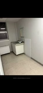 10255, Yonge, Crosby, Richmond Hill