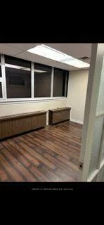 10255, Yonge, Crosby, Richmond Hill