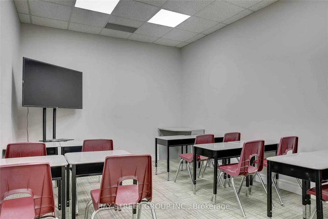 20, East Beaver Creek, Beaver Creek Business Park, Richmond Hill