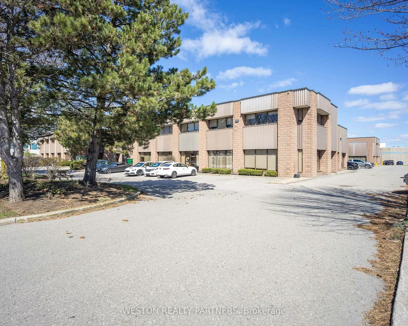 80, Fulton, Beaver Creek Business Park, Richmond Hill