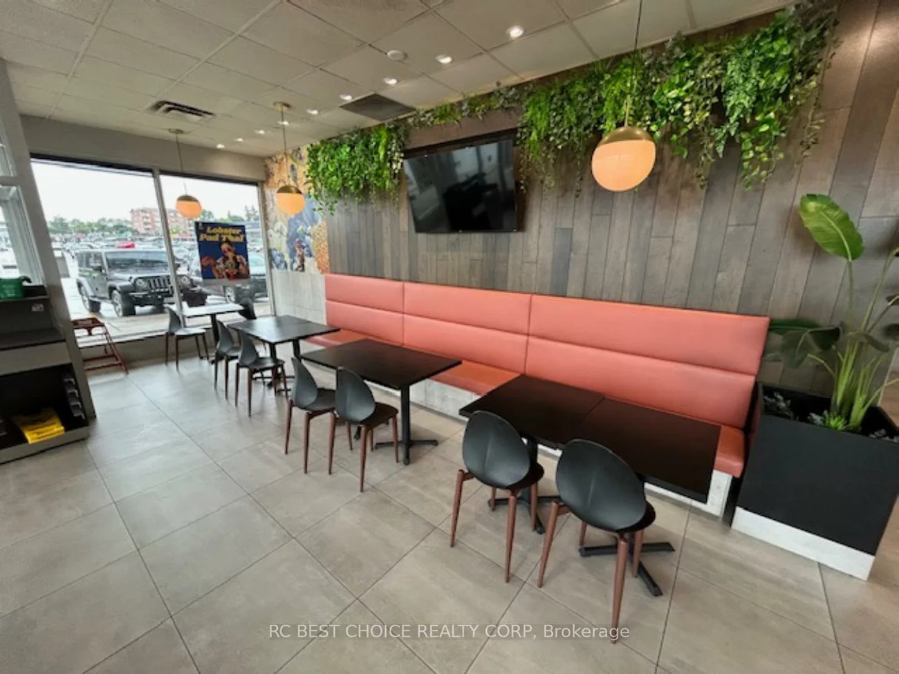 10520, Yonge, Mill Pond, Richmond Hill