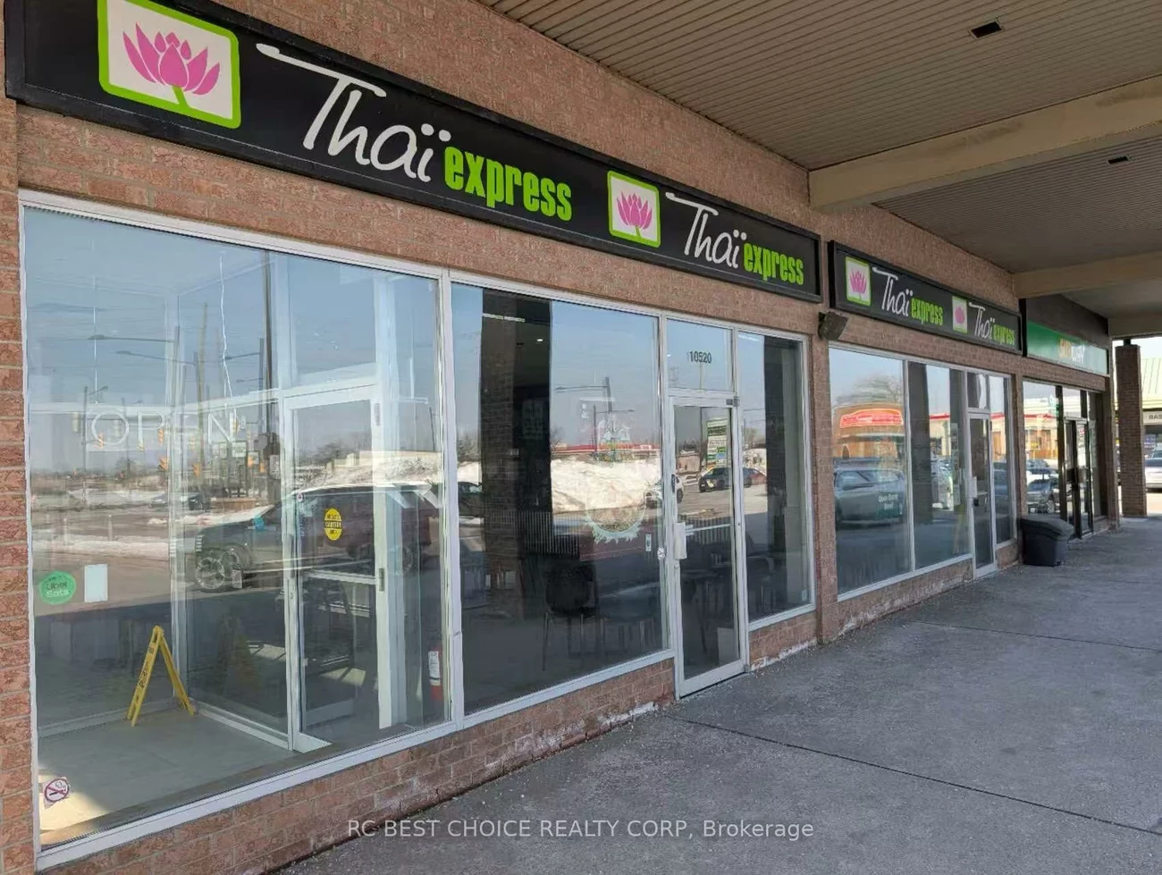 10520, Yonge, Mill Pond, Richmond Hill