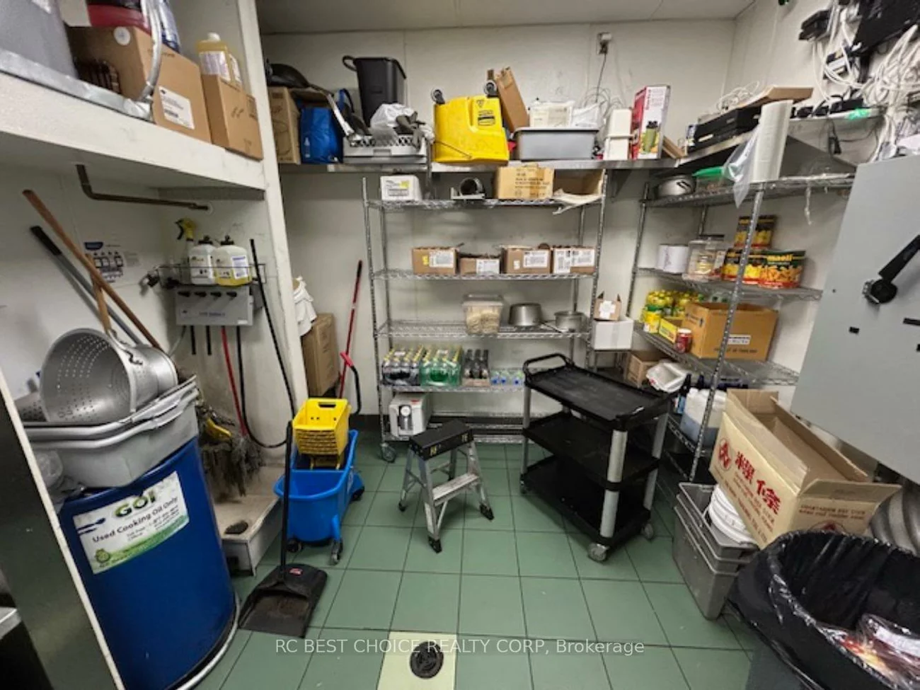 10520, Yonge, Mill Pond, Richmond Hill