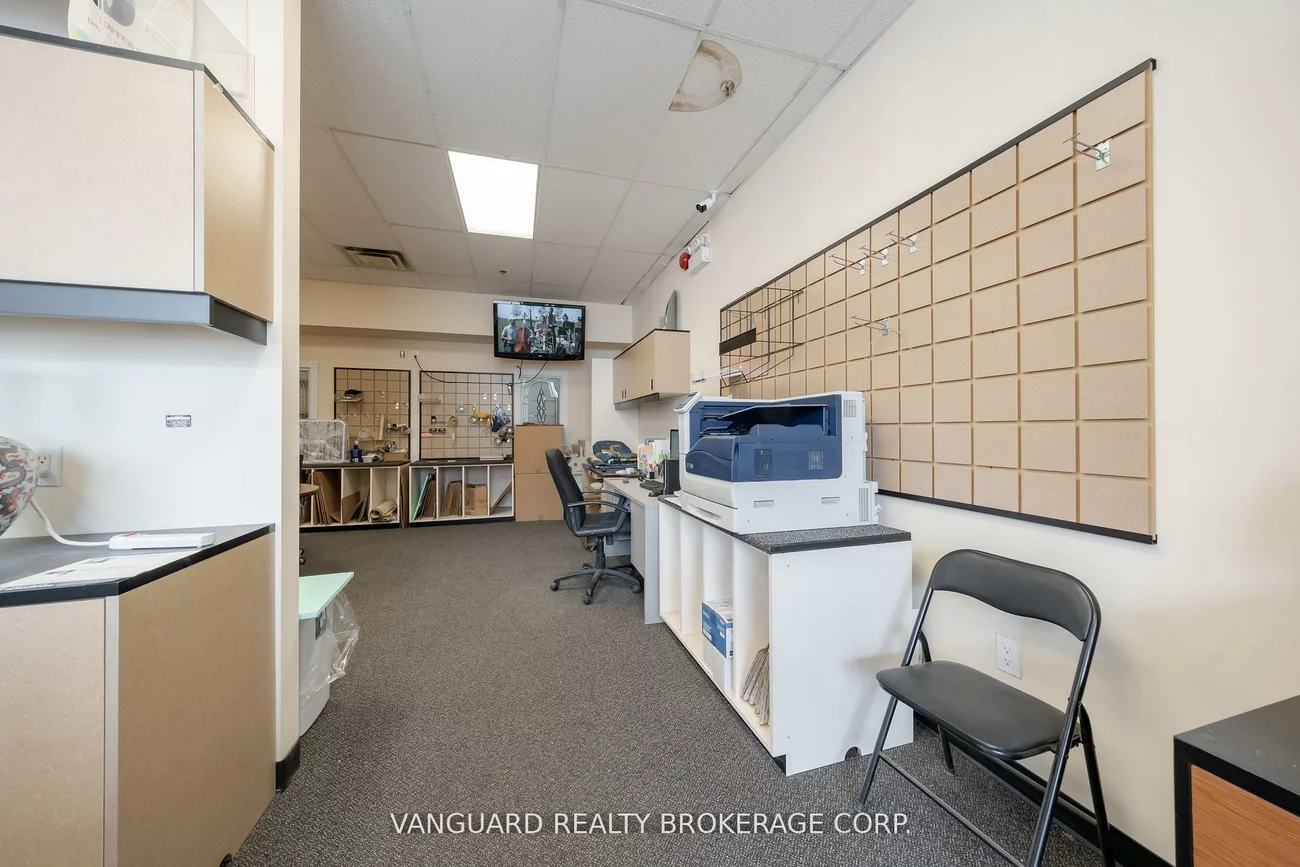 280, West Beaver Creek, Beaver Creek Business Park, Richmond Hill