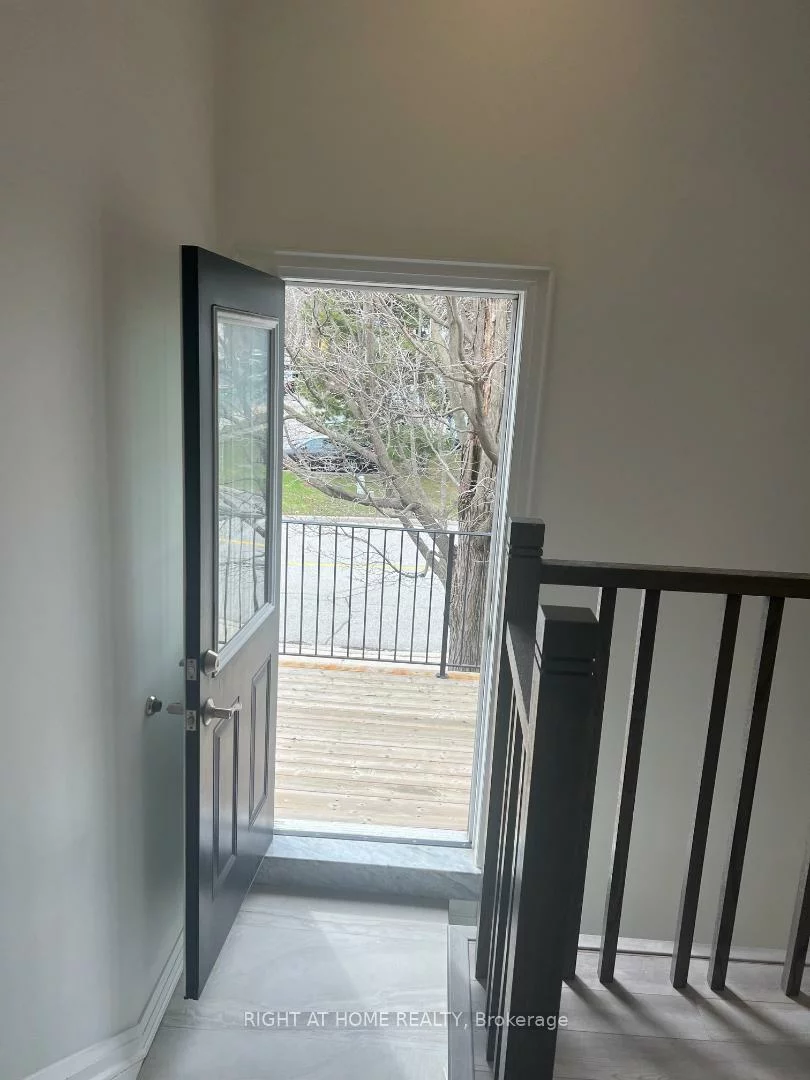 45, Major Mackenzie, Harding, Richmond Hill