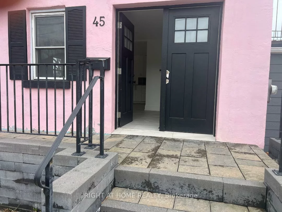 45, Major Mackenzie, Harding, Richmond Hill