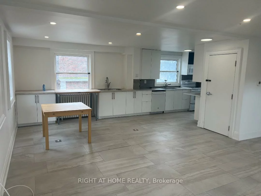 45, Major Mackenzie, Harding, Richmond Hill