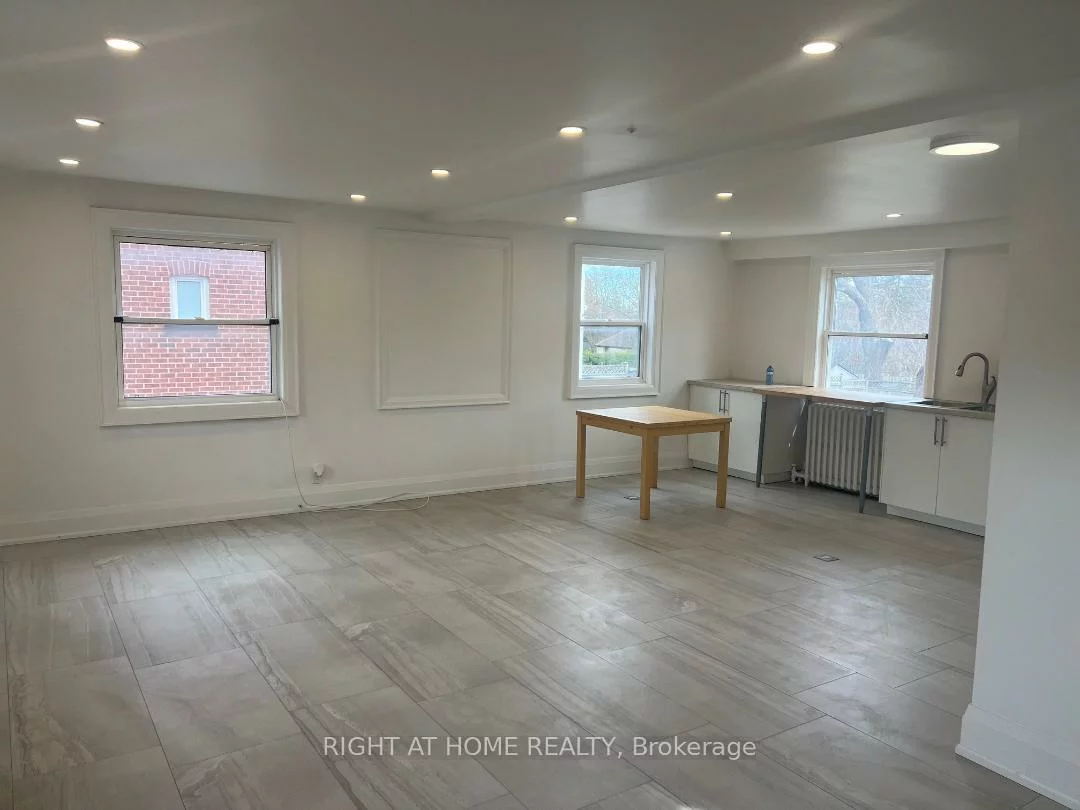 45, Major Mackenzie, Harding, Richmond Hill