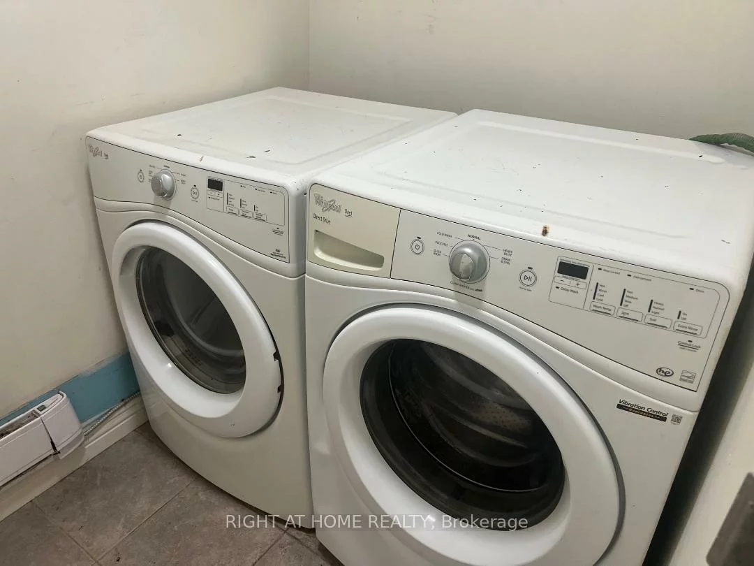 45, Major Mackenzie, Harding, Richmond Hill